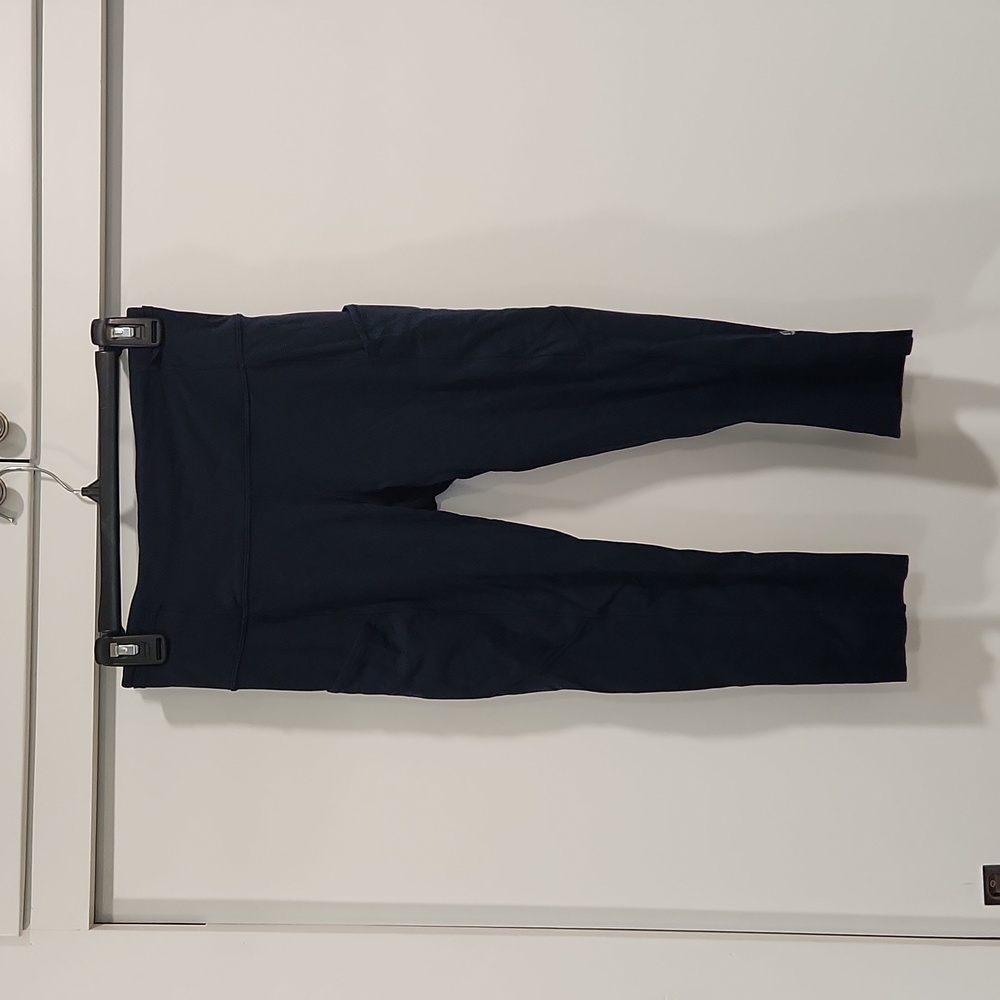 Lululemon Fast and Free High-Rise Crop Size 6 Navy
